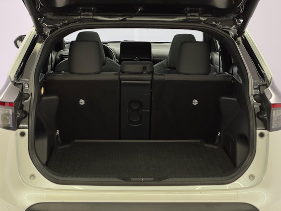 Vehicle image 10 Vehicle image 10