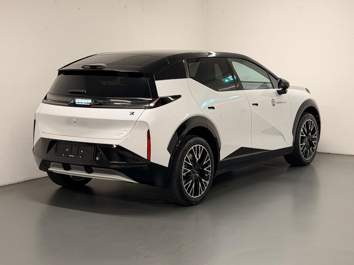 Vehicle image ZEEKR 7X