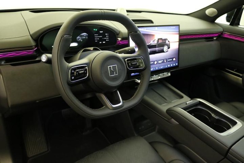 Vehicle image ZEEKR X