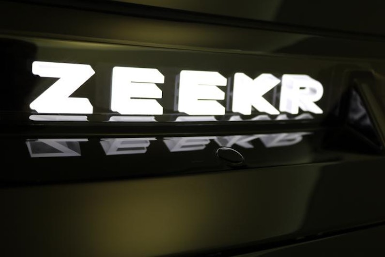 Vehicle image ZEEKR 7X
