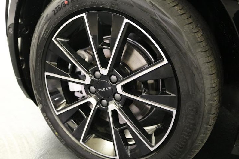 Vehicle image ZEEKR 7X