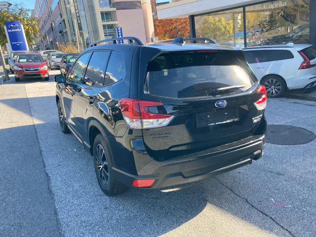 Subaru Forester Station 2.0i e-Boxer Luxury