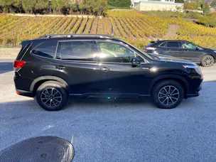 Subaru Forester Station 2.0i e-Boxer Luxury