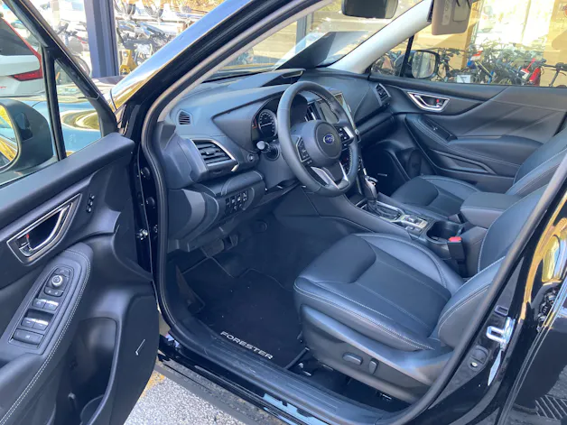 Subaru Forester Station 2.0i e-Boxer Luxury