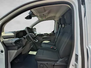 Ford Transit C Van 320 L2 2.5 Duratec 233 Trend PHEV