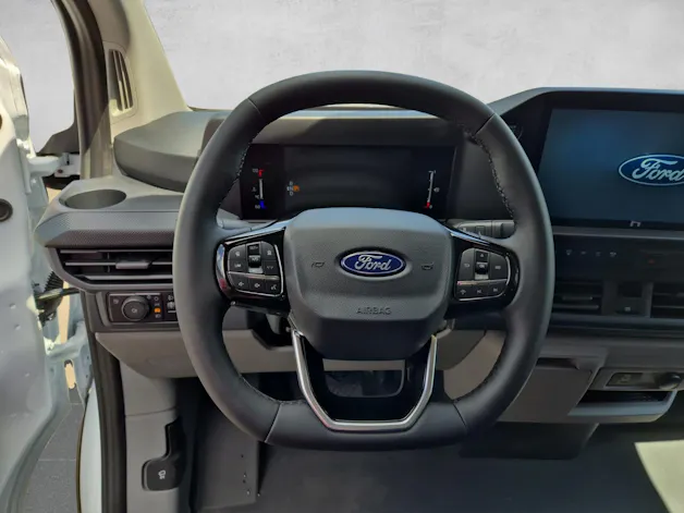 Ford Transit C Van 320 L2 2.5 Duratec 233 Trend PHEV