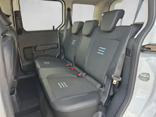 Ford Tourneo Courier 1.0 EcoBoost Active