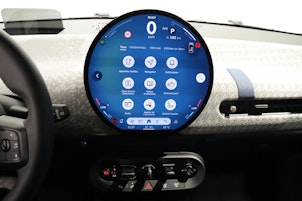 Vehicle image MINI J01 Cooper SE