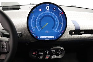 Vehicle image MINI J01 Cooper SE