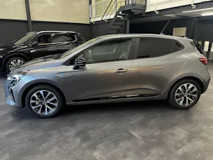 Mitsubishi Colt 1.6 HEV Invite+
