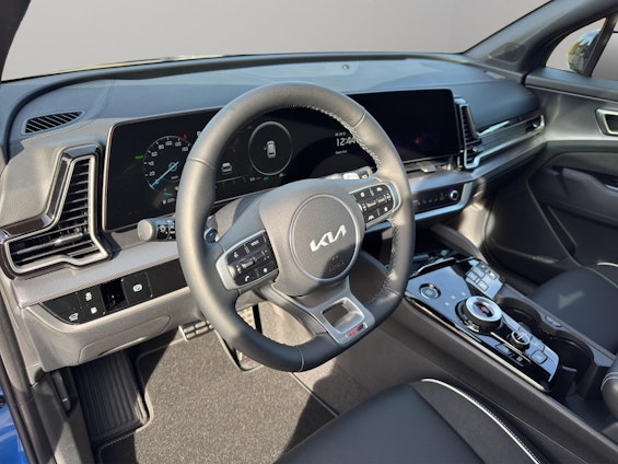 Vehicle image 3 Vehicle image 3