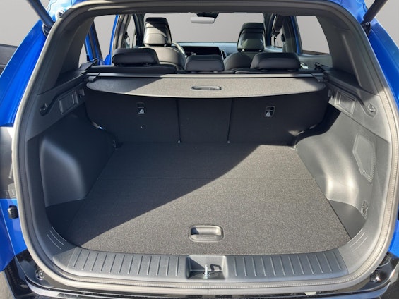 Vehicle image 10 Vehicle image 10