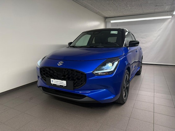 First vehicle image First vehicle image