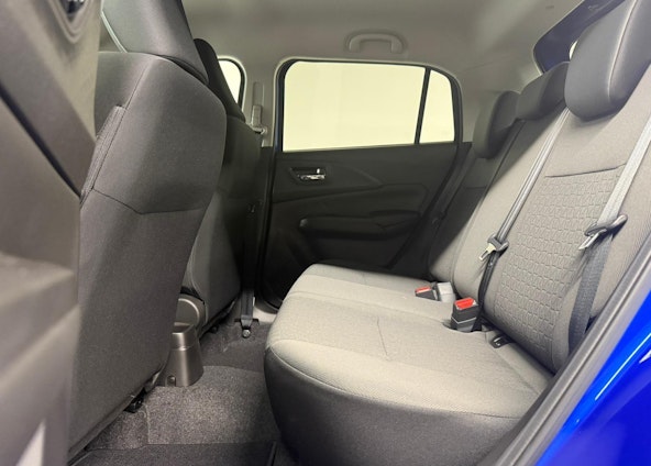 Vehicle image 7 Vehicle image 7