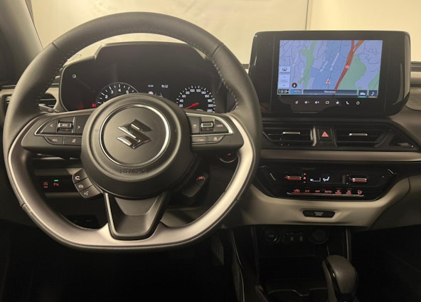 Vehicle image 5 Vehicle image 5