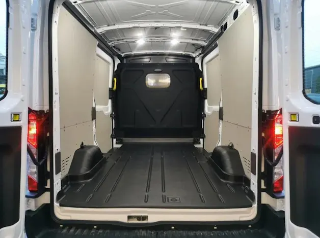 Ford E-Transit Van 350 L2H2 68kWh Trend