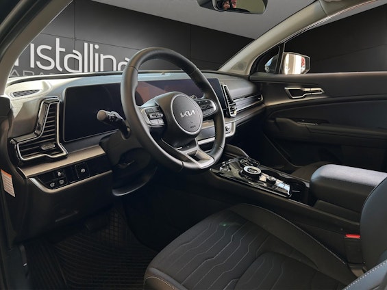 Vehicle image 7 Vehicle image 7