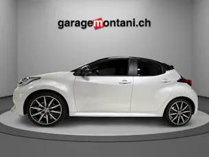 Toyota Yaris 1.5 VVT-i HSD GR Sport