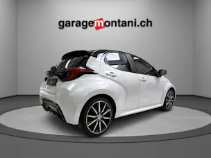 Toyota Yaris 1.5 VVT-i HSD GR Sport