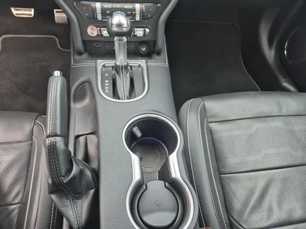 Ford Mustang Coupé 5.0 V8 GT