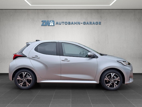 Vehicle image 5 Vehicle image 5