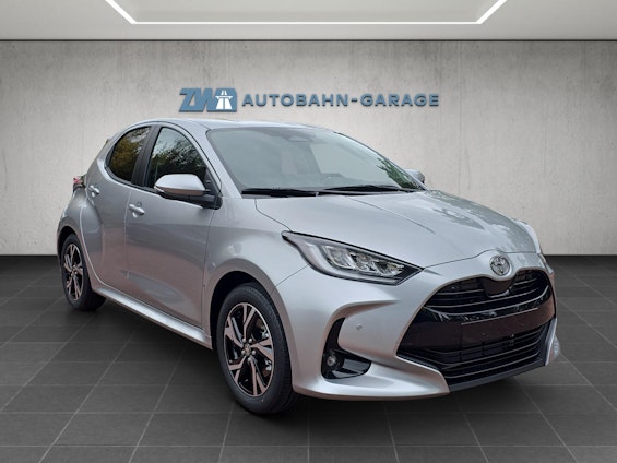 Vehicle image 6 Vehicle image 6