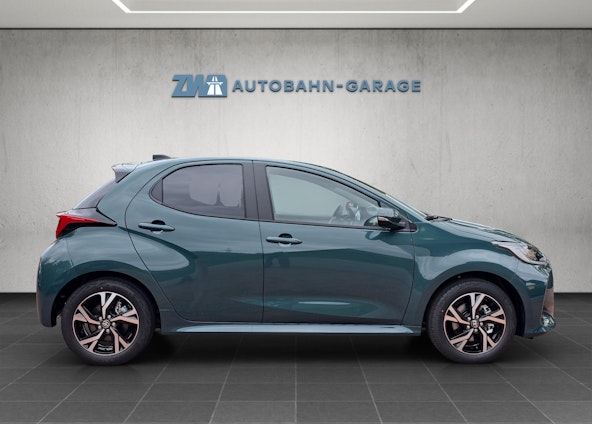 Vehicle image 5 Vehicle image 5