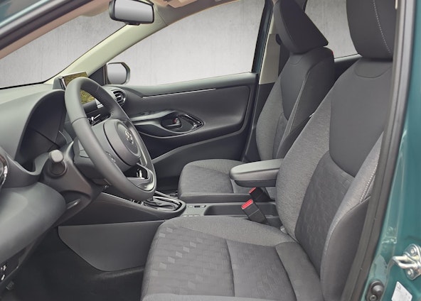 Vehicle image 8 Vehicle image 8