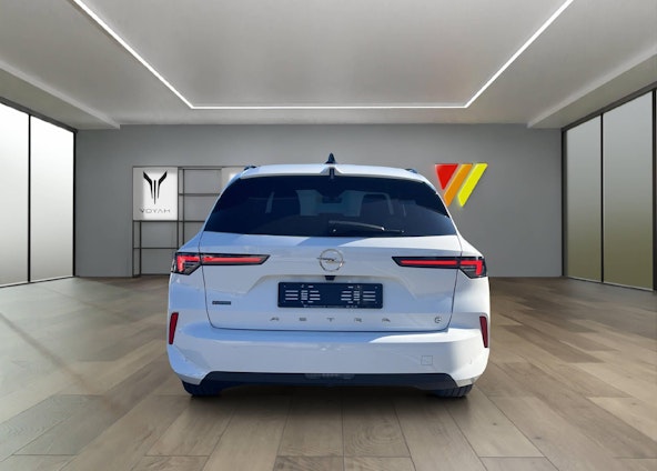 Vehicle image 15 Vehicle image 15