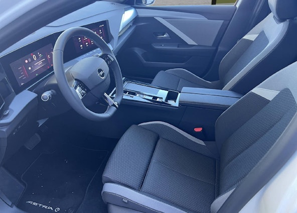 Vehicle image 7 Vehicle image 7