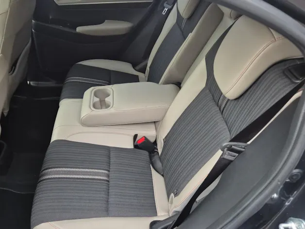 Honda HR-V 1.5 i-MMD Advance Style
