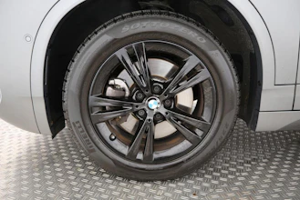 https://vehicle.imgix.net/4054656/71ebf2bd-ddb8-4242-9d90-b0fbc1c9f204.jpg