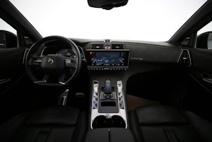 Vehicle image DS AUTOMOBILES 7 Crossback 1.6 E-Tense So Chic 4x4