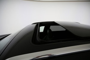 Vehicle image DS AUTOMOBILES 7 Crossback 1.6 E-Tense So Chic 4x4