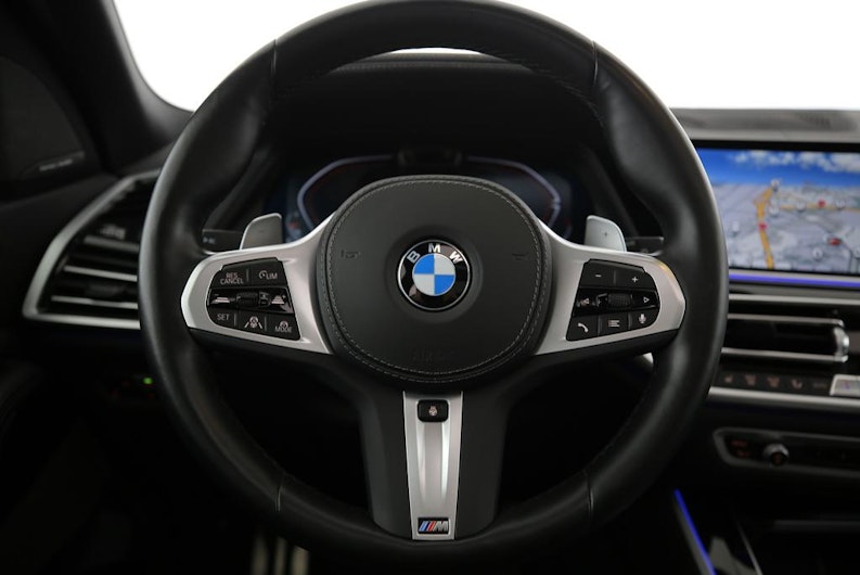 Vehicle image BMW X5