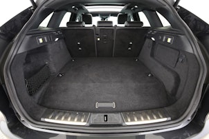 Vehicle image JAGUAR F-Pace 2.0 P400e R-Dynamic SE AWD