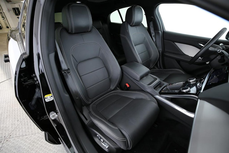 Vehicle image JAGUAR I-PACE