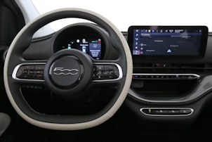 Vehicle image FIAT 500 Cabrio La Prima