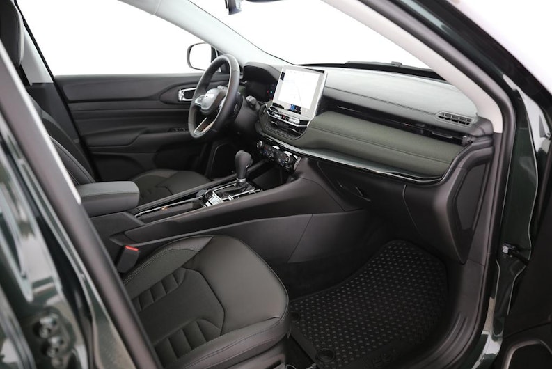 Vehicle image JEEP COMPASS