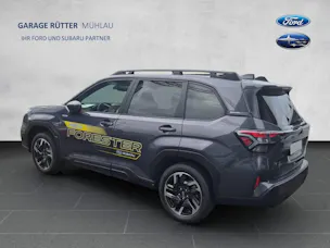 Subaru Forester Station 2.0i e-Boxer Swiss Plus