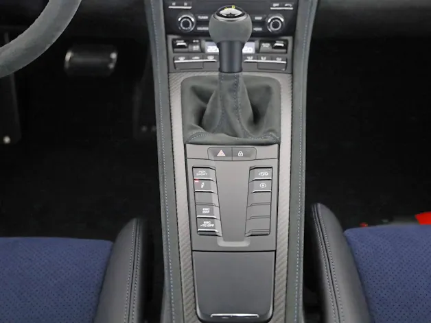 Porsche 718 Cayman GT4 RS