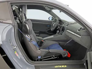 Porsche 718 Cayman GT4 RS