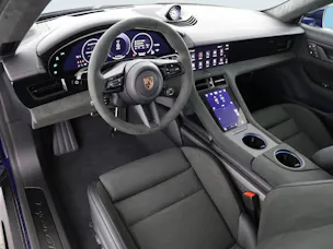 Porsche Taycan GTS Sport Turismo
