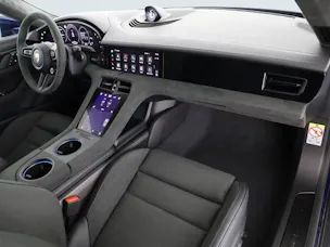 Porsche Taycan GTS Sport Turismo