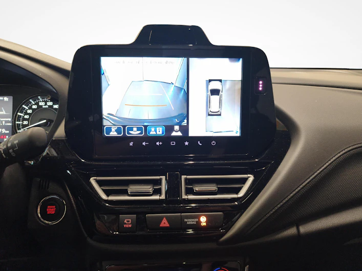 Fahrzeugbild SUZUKI S-CROSS