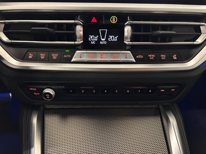 Vehicle image BMW 4 SERIES