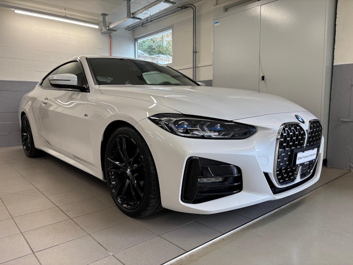 Vehicle image BMW 4 SERIES