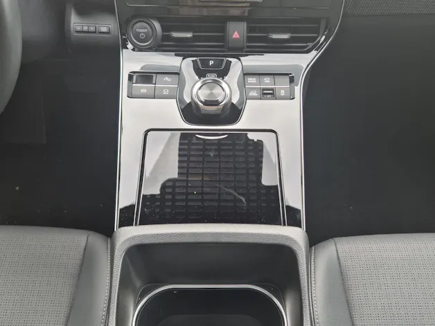 Subaru Solterra eV Luxury AWD