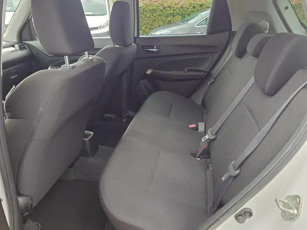 Suzuki Swift 1.2 Piz Sulai Top Hybrid 4x4