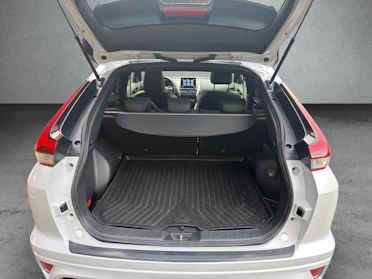 MITSUBISHI ECLIPSE CROSS 12